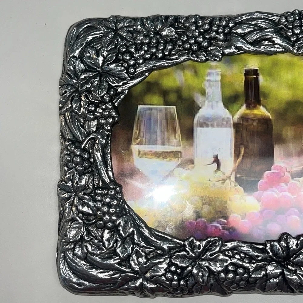 Arthur Court Grapes motif vintage 1990 raw aluminum 5x7 “ inch frame preowned